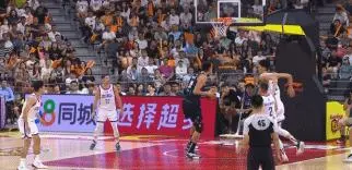 杜锋了, 队友王浩然, 的比赛