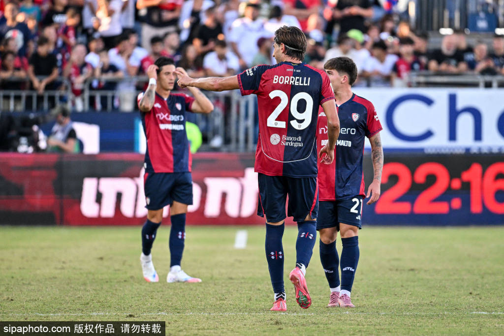 进行良好的, 在国家队见